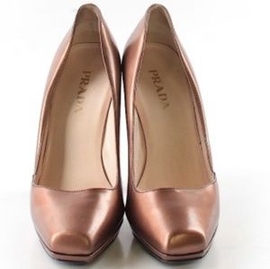 Prada Heels Metalic Gold